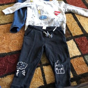 Baby clothes size 12 - 18 months